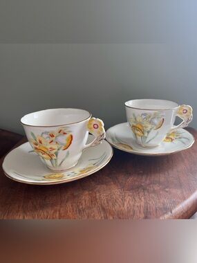 2 Vintage royal Stafford Teacup tea cup and saucer daffodil flower handle yellow
